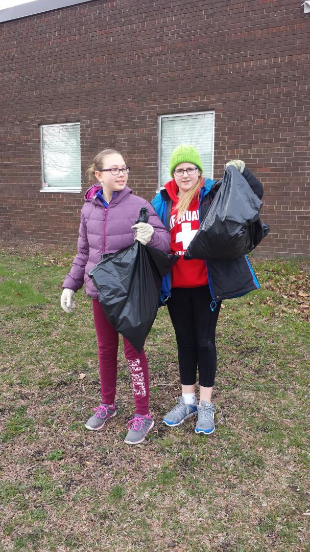 Girl Guides Give Back!